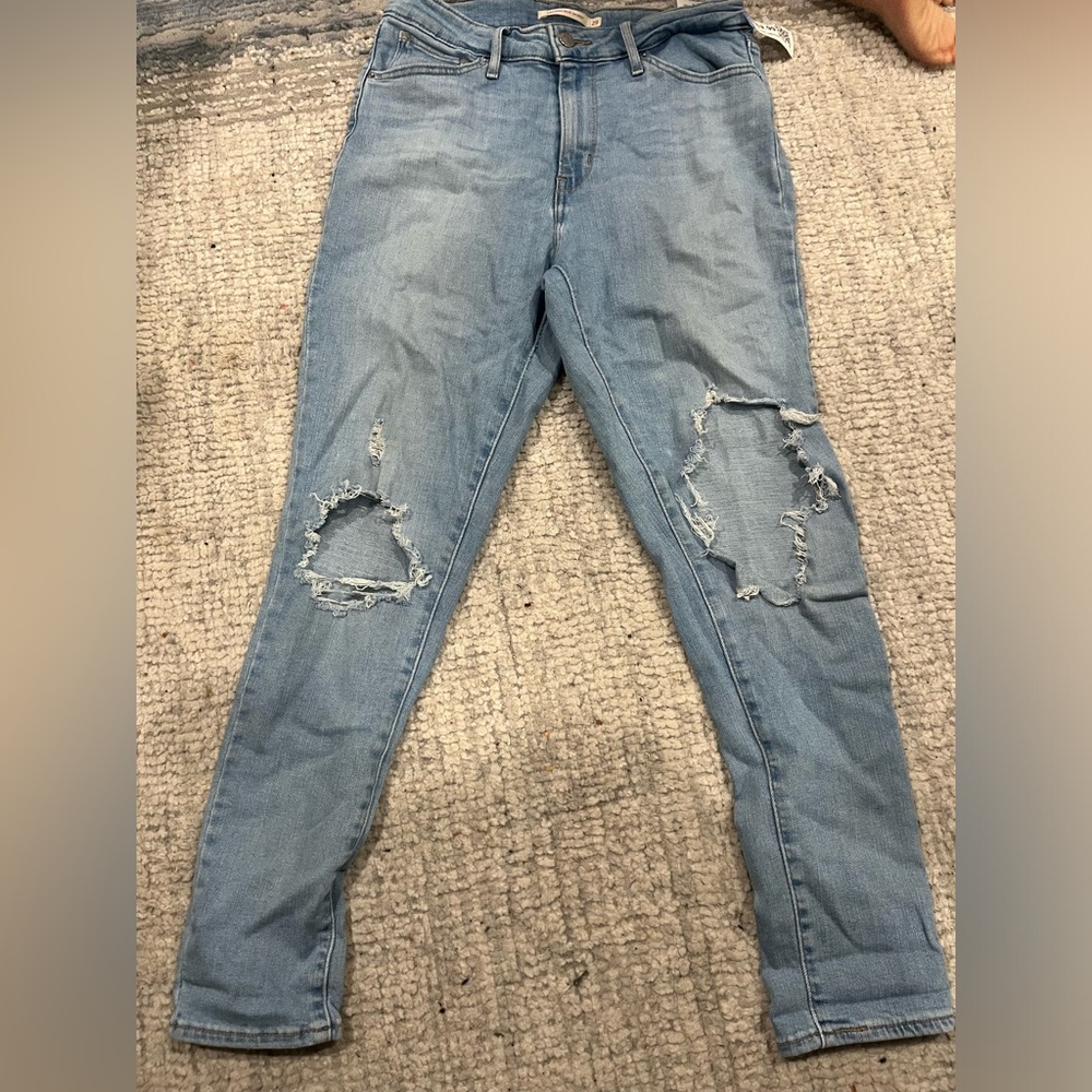 Levi Strauss Women's Distressed High Rise Skinny Jeans Denim Light Wash Size 29